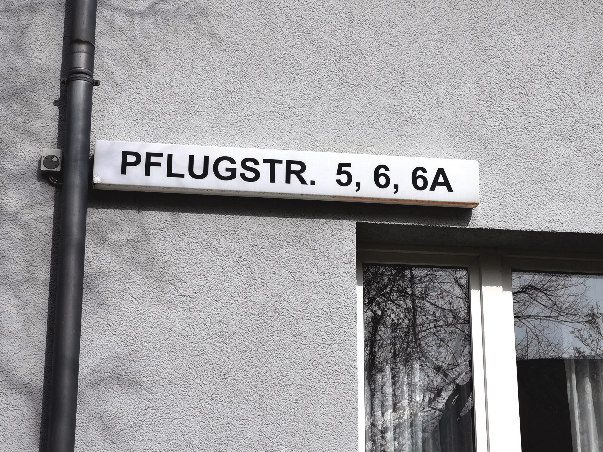 0979 05 Pflugstraße6a
