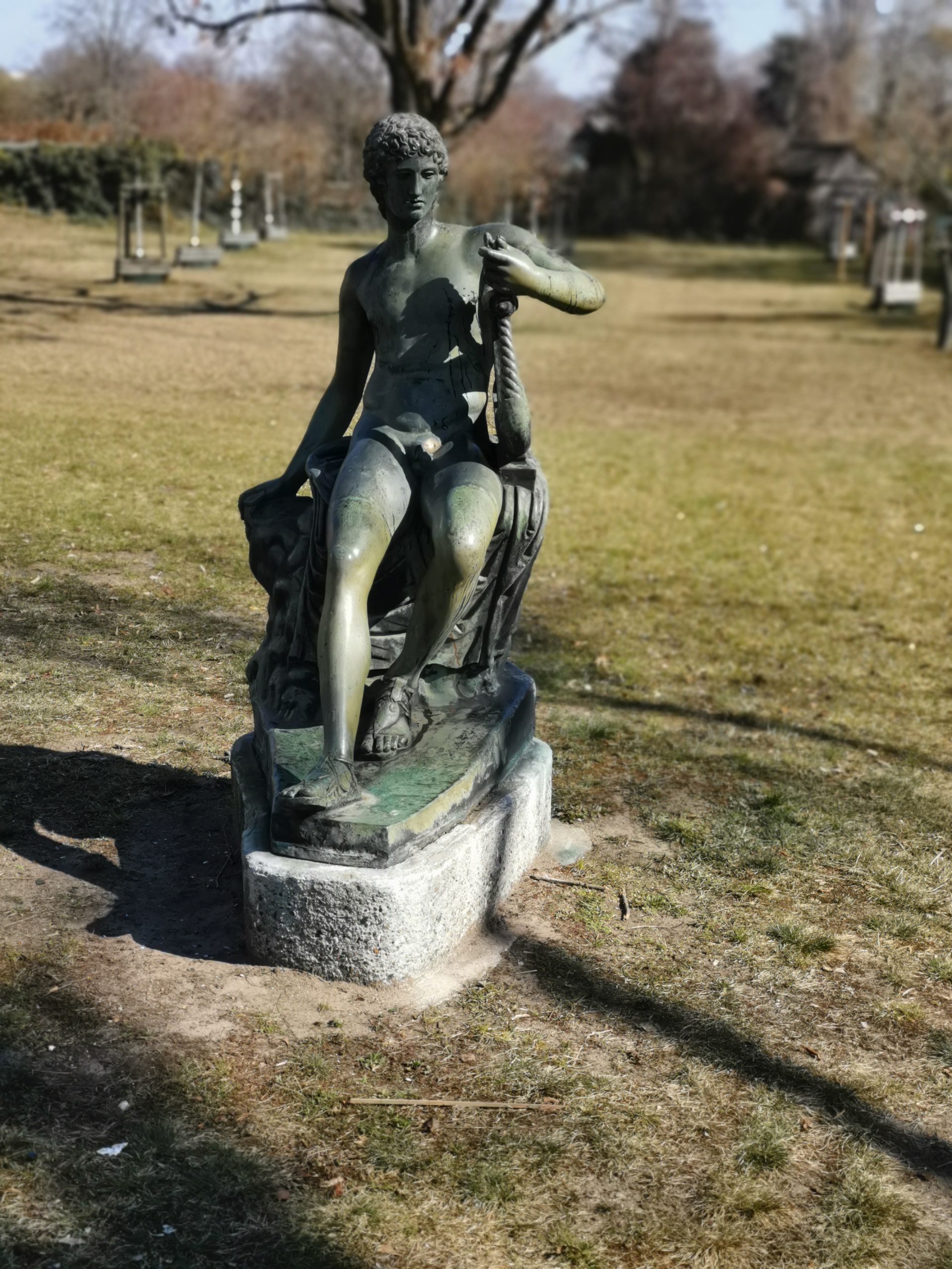 1057 27 Park Statue